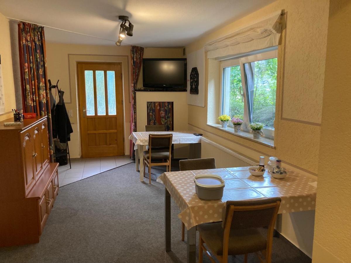 Pension Tom'S Huette Nossen Exterior foto